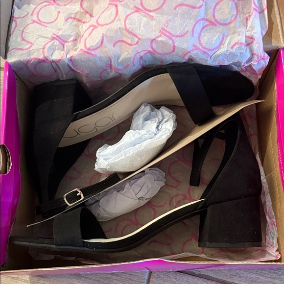 New Sugar Noelle Black Ankle Strap Block Heels Sz 10 M - Picture 2 of 9